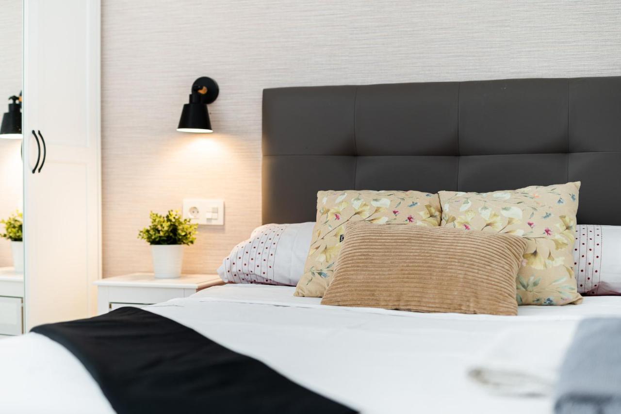 Apartamento La Ermita Comfort Apartment ตอร์เรเวียคา ภายนอก รูปภาพ